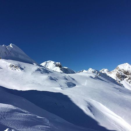 Apartamento Pirineo Aragones Sabiñánigo Eksteriør bilde