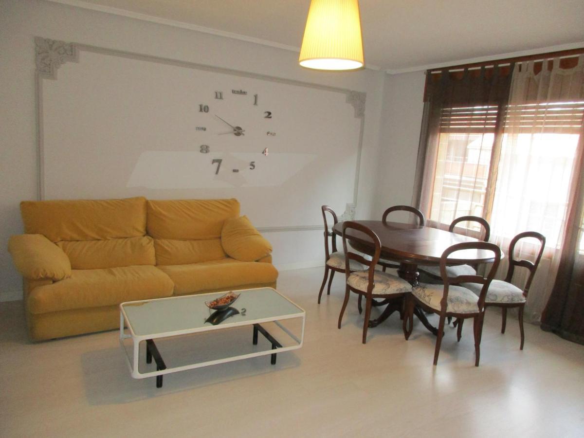 Apartamento Pirineo Aragones Sabiñánigo Eksteriør bilde