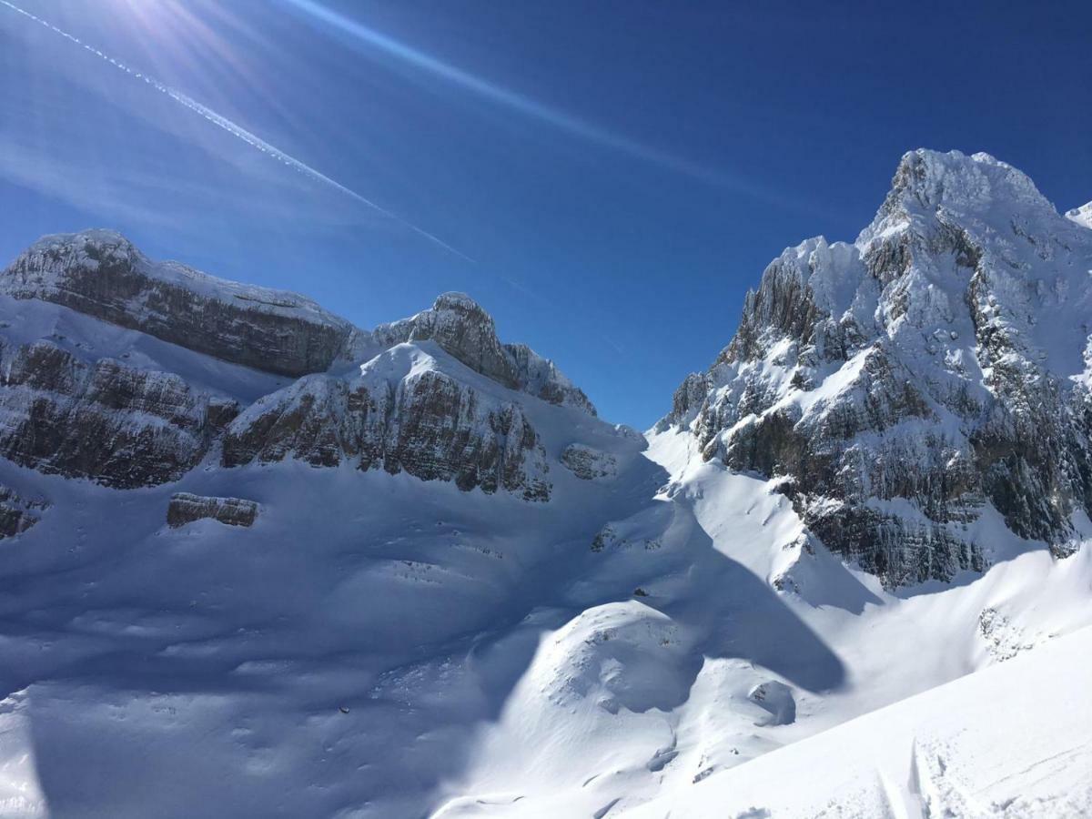 Apartamento Pirineo Aragones Sabiñánigo Eksteriør bilde