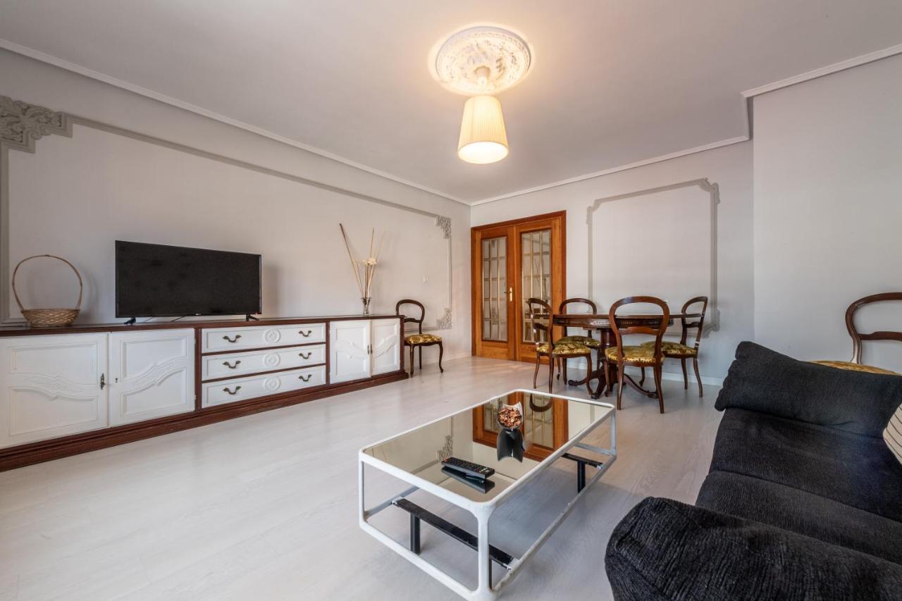 Apartamento Pirineo Aragones Sabiñánigo Eksteriør bilde