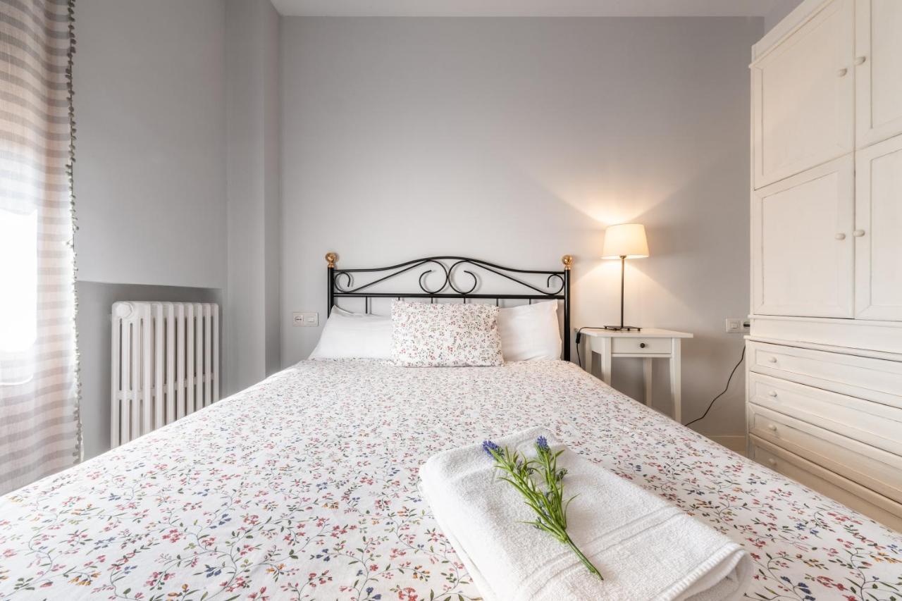 Apartamento Pirineo Aragones Sabiñánigo Eksteriør bilde